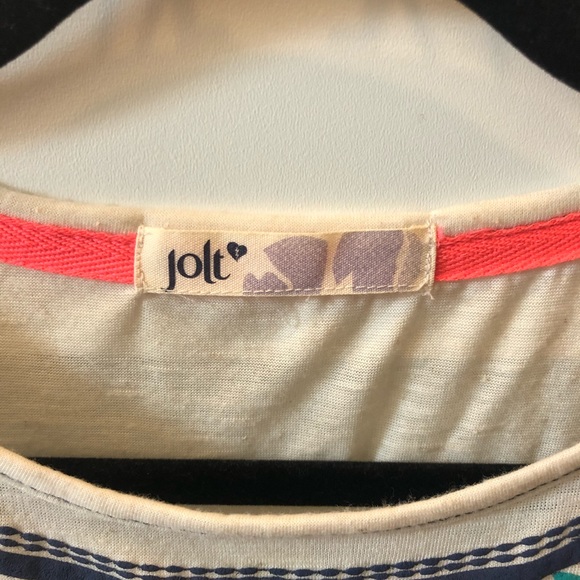 Patterned Boho-Chic Tank Top - Picture 5 of 7